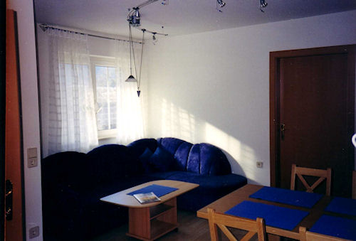 Landhaus-Brse, szlls Flattach