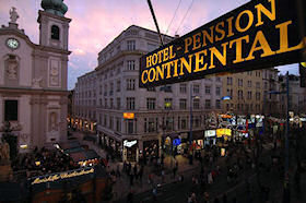 Hotel-Pension Continental - !  MAGYARUL BESZLNK  !, szlls Wien