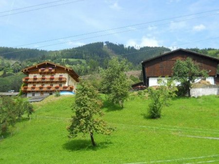 Biohof Unterhub, szlls Taxenbach