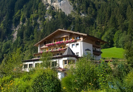 Alpin-Hotel Schrofenblick