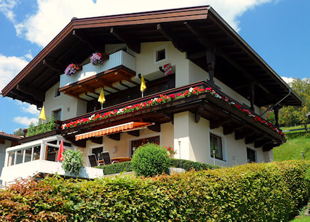 Ferienhaus-Hermine Unterkunft - Niedernsill  nahe bei / Kaprun / Zell am See