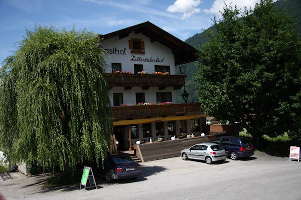 Wirtshaus Zillertalerhof, szlls Ried im Zillertal