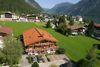 Manfred Rieser Landhaus Karwendel, szlls Pertisau