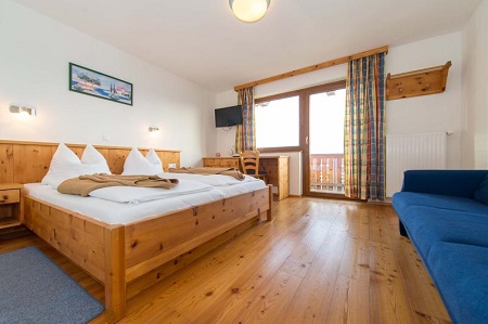 Almgasthof FICHTENHEIM , szlls Berg im Drautal