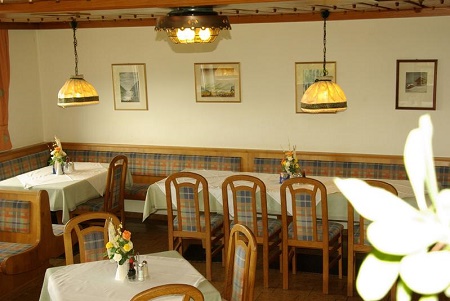 Almgasthof FICHTENHEIM , szlls Berg im Drautal
